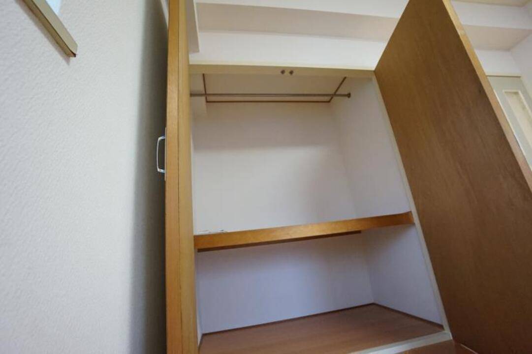 収納　クローゼット