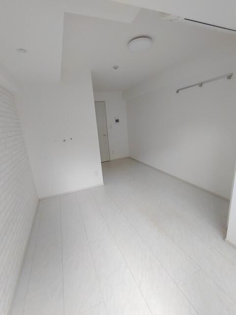 居室・リビング　※別部屋の参考写真です。