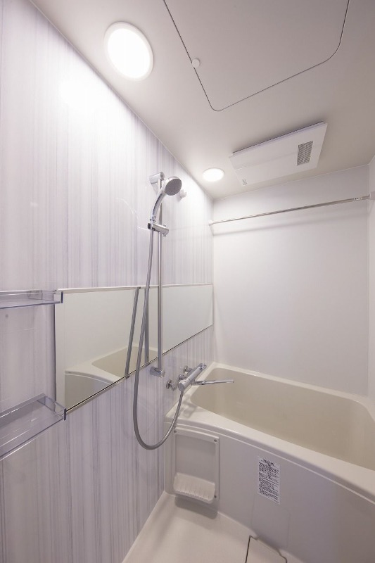 バス・シャワールーム　1日の疲れはこちらで洗い流して下さい