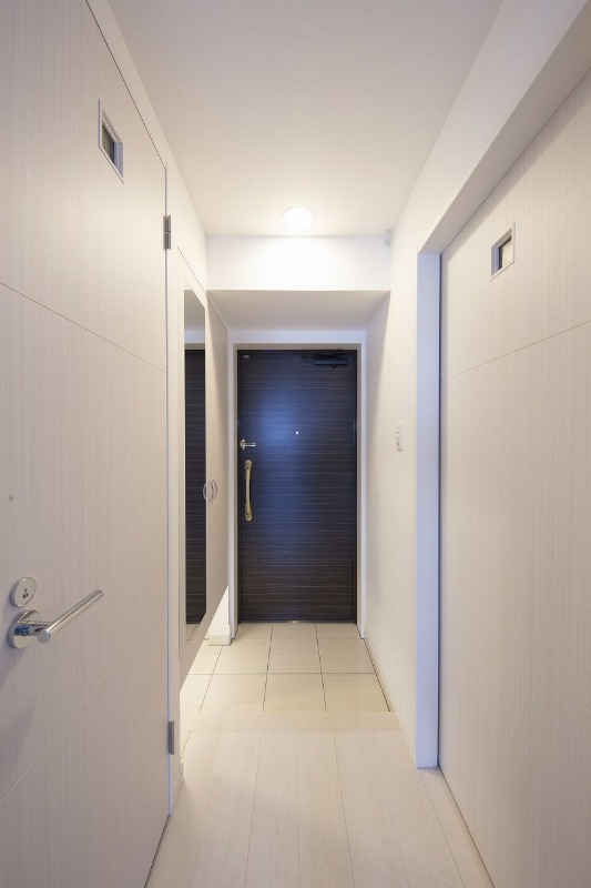 玄関　解放感ある玄関ですね