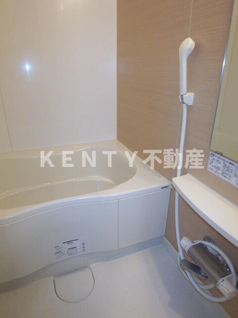 バス・シャワールーム　お風呂です