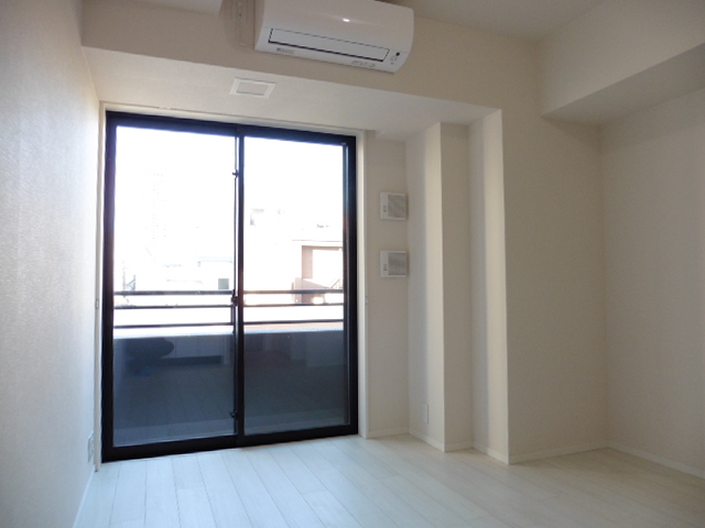 居室・リビング　内観1※別部屋参考写真