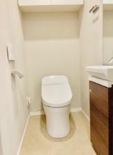 トイレ　トイレ