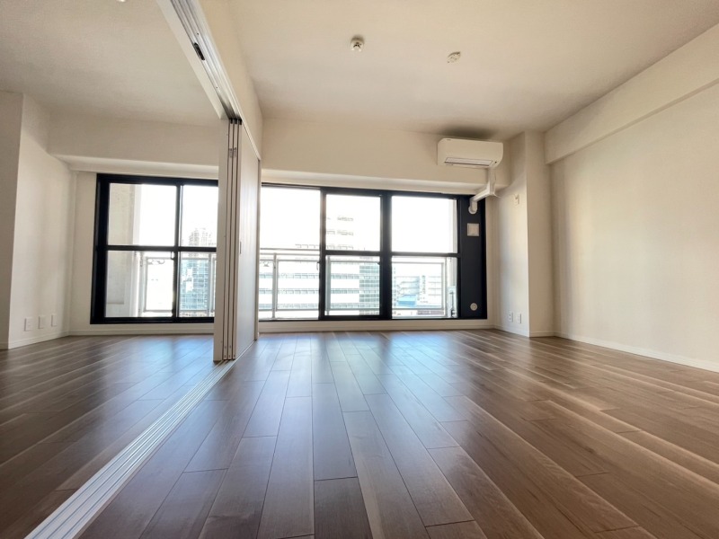 居室・リビング　別のお部屋の写真です。