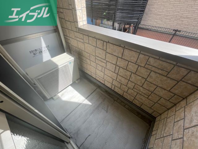 バルコニー　ベランダ