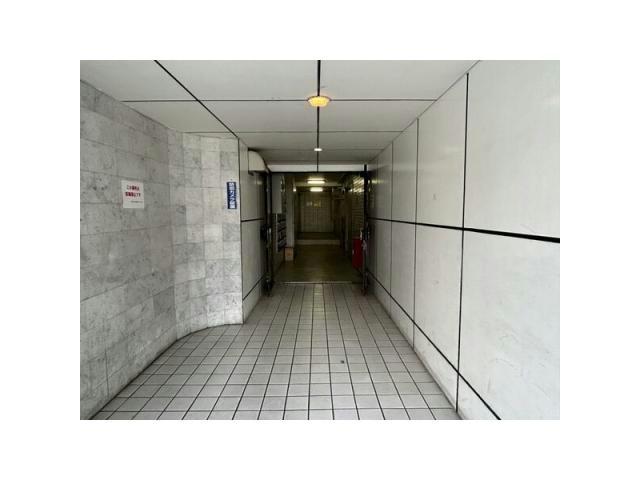 エントランス　エントランス部分