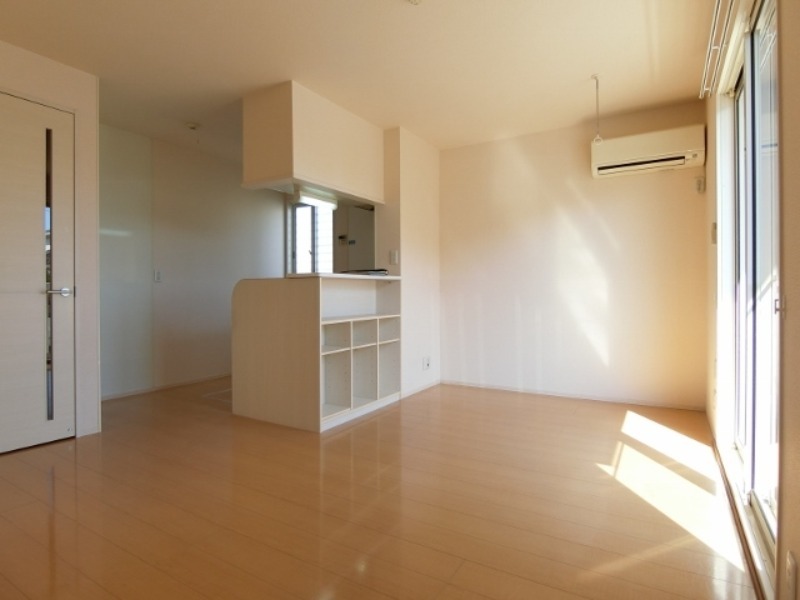 居室・リビング　図面と現状に相違がある場合には現状を優先