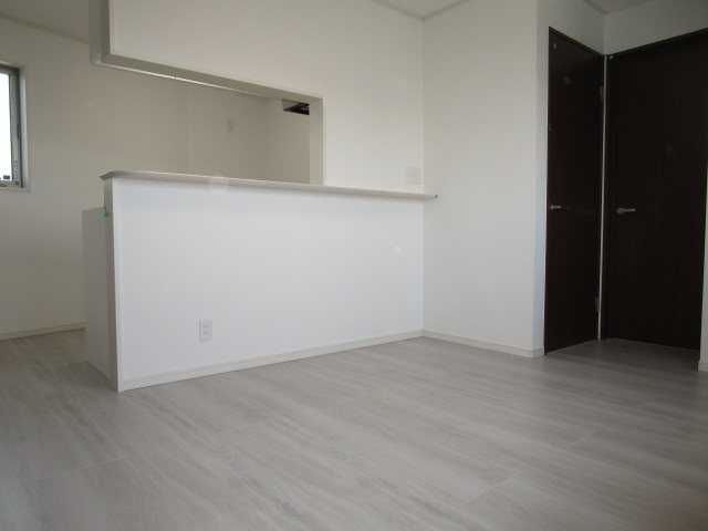 居室・リビング　カウンターキッチン