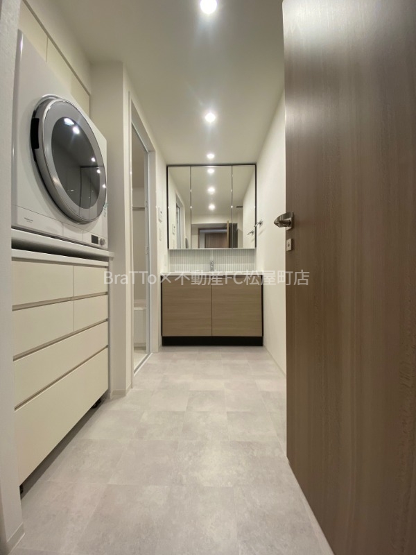 洗面設備　脱衣所