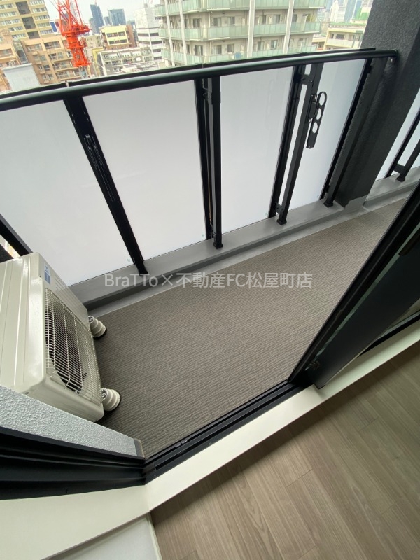 バルコニー　バルコニー