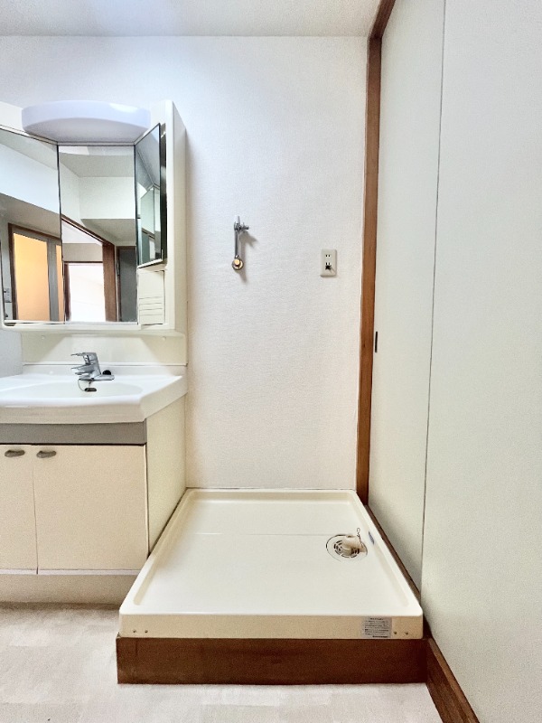 その他設備　室内洗濯機置場♪