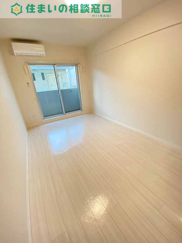 居室・リビング　同型