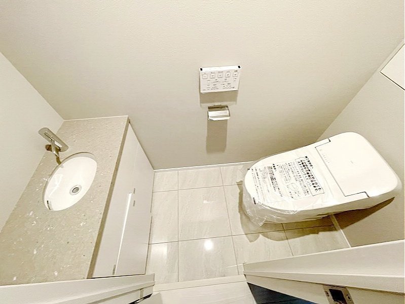 トイレ　参考写真