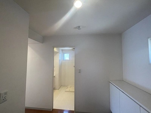 玄関　玄関　※同タイプの部屋のお写真です