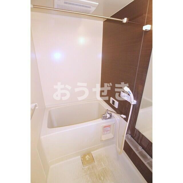 バス・シャワールーム　追焚き、浴室乾燥機つき?