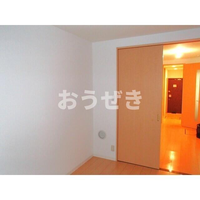 居室・リビング　洋室6帖、DK7帖?