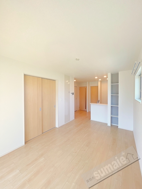 居室・リビング　同仕様写真