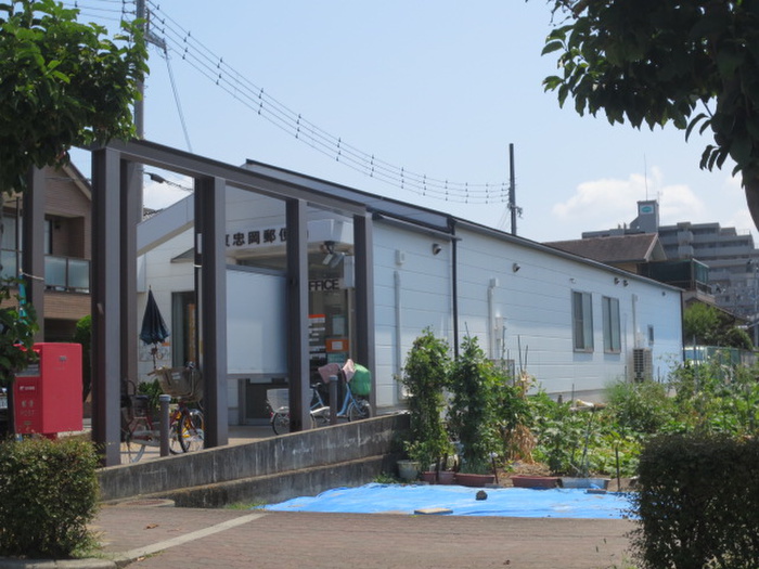 郵便局　忠岡郵便局（郵便局）まで819m