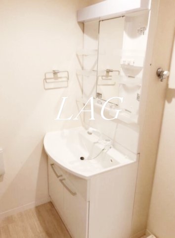 洗面設備　洗面台です。