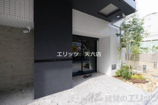 エントランス　エントランス