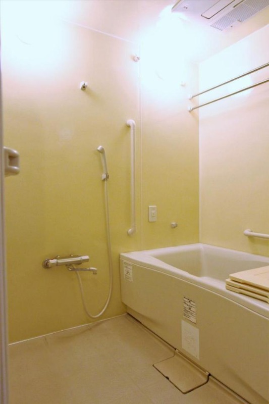 バス・シャワールーム　お風呂です♪
