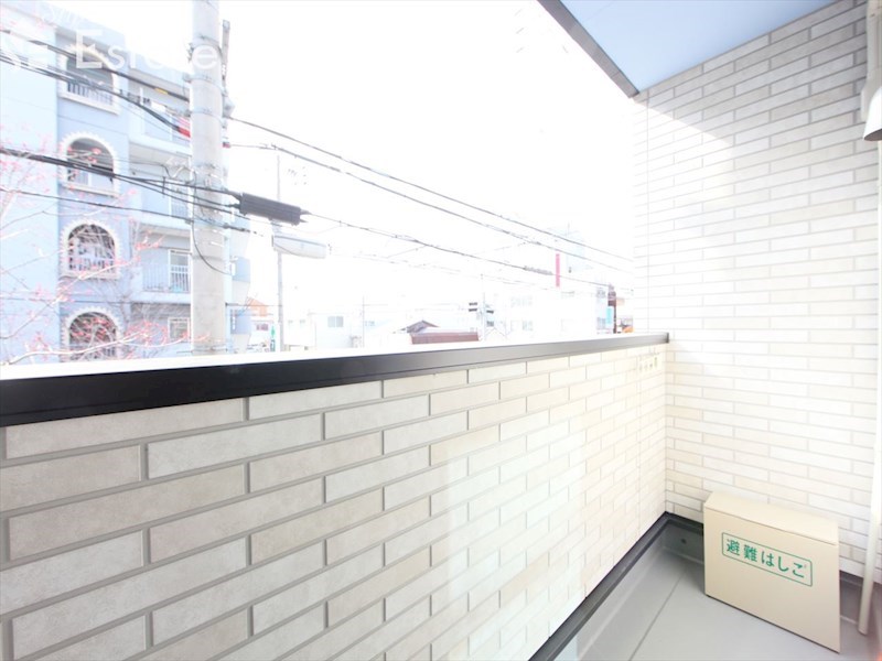 バルコニー　バルコニー