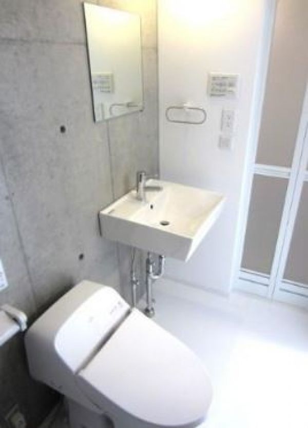 洗面設備　■独立洗面台