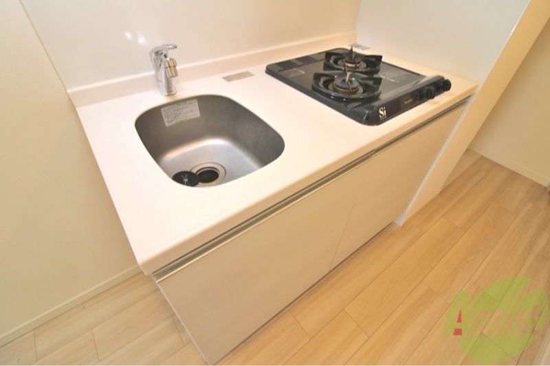 キッチン　システムキッチンでお料理もはかどりますね。