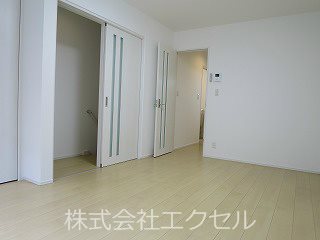 その他部屋・スペース　綺麗なお部屋で快適におくつろぎ頂けます。