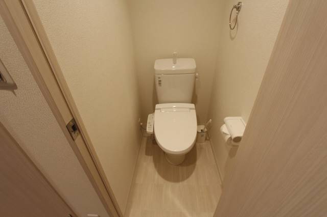 トイレ　１４０３号室撮影。