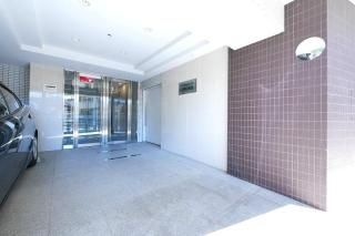 エントランス　☆共用設備もキレイ☆