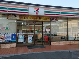 コンビニ　セブンイレブン稲沢石橋4丁目店（コンビニ）まで786m