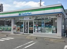 コンビニ　ファミリーマート 東海しあわせ（コンビニ）まで1100m
