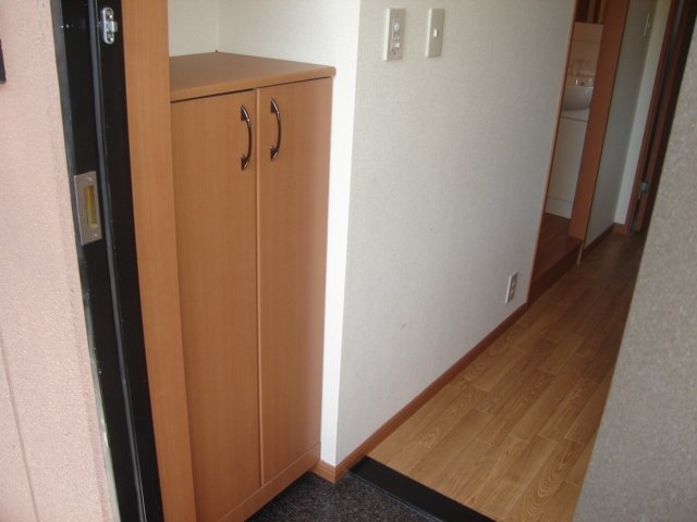 玄関　玄関・下足箱（イメージ）