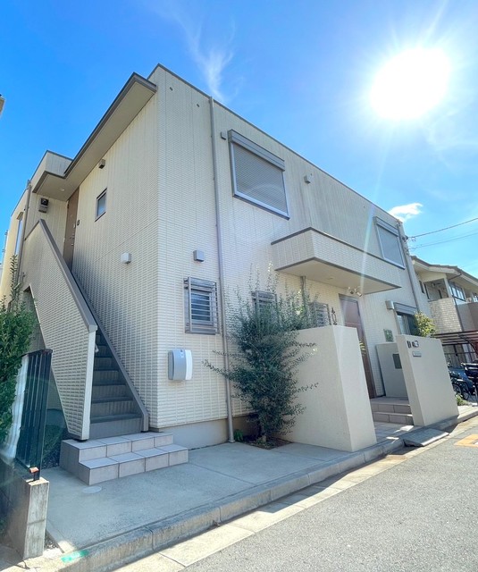 建物外観　★1フロア２住戸★閑静な住宅街★