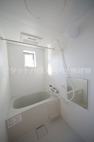 バス・シャワールーム　追い焚き・浴室乾燥機付き