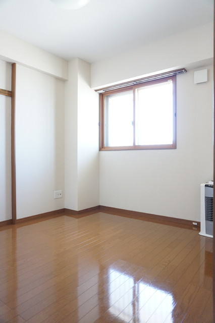 その他部屋・スペース　洋室６帖