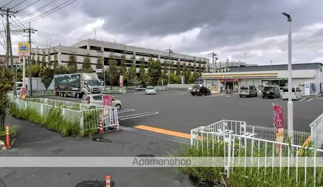 コンビニ　ミニストップ越谷レイクタウン東店（コンビニ）まで525m
