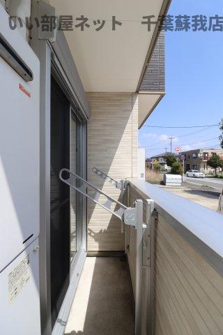 バルコニー　洗濯物もよく乾きそうな、陽当たり良好なバルコニーです！