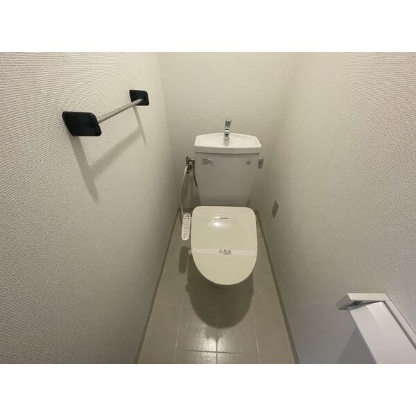 テーアイ二日町ビルのトイレ写真