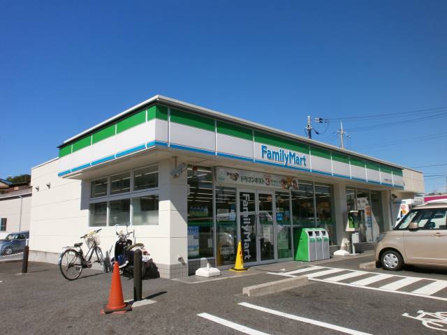 コンビニ　ファミリーマート大津神領二丁目店（コンビニ）まで658m