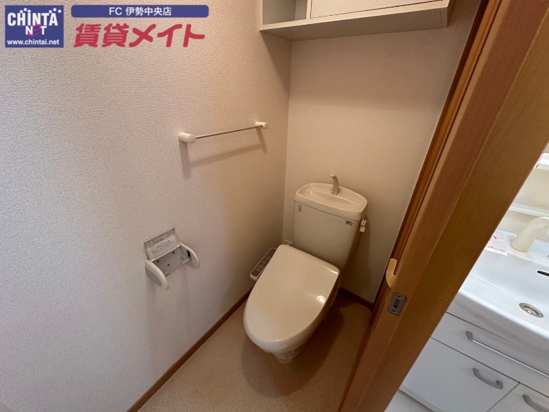 トイレ　別部屋参考写真