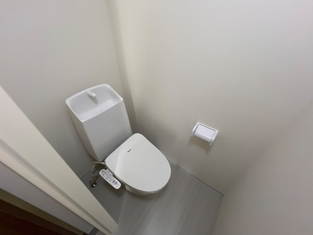 加古川市尾上町池田 アパート新築のトイレ写真
