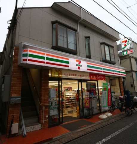 コンビニ　セブンイレブン　中野上高田３丁目店（コンビニ）まで596m