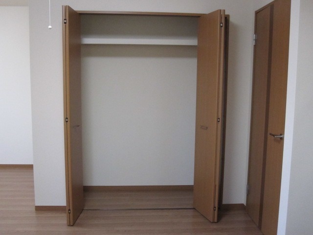 収納　図面と現状に相違がある場合には現状を優先