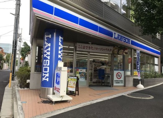 コンビニ　ローソン広尾高校前店（コンビニ）まで387m