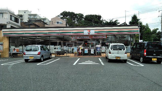 コンビニ　セブンイレブン 川崎平4丁目店（コンビニ）まで892m