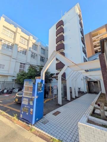 建物外観　立派な外観