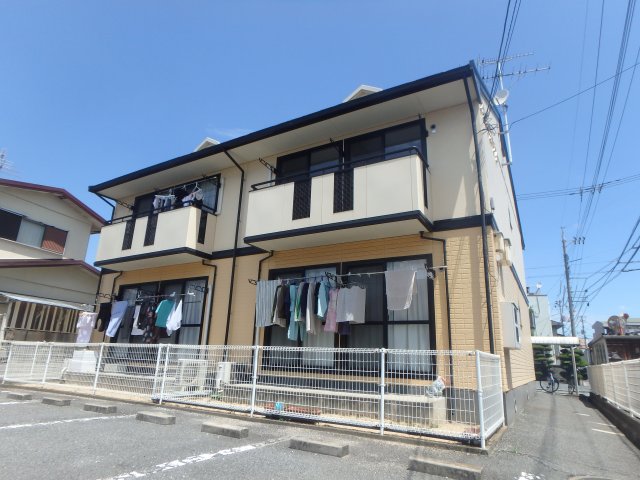 建物外観　西中新田　フォンテーヌＡ　2ＬＤＫ　外観