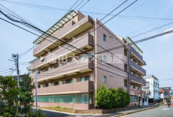 建物外観　2005年4月築　RC鉄筋コンクリート造地上5階建て総戸数7